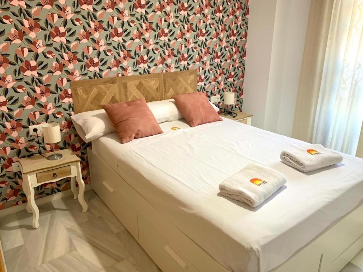 Apartamento Marinero By Solymar Holiday Torre Del Mar Dış mekan fotoğraf