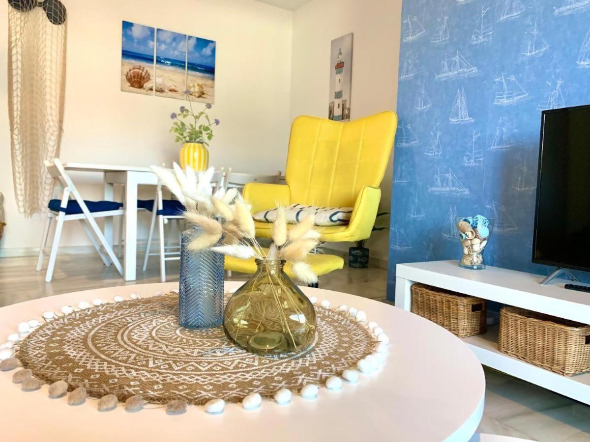 Apartamento Marinero By Solymar Holiday Torre Del Mar Dış mekan fotoğraf